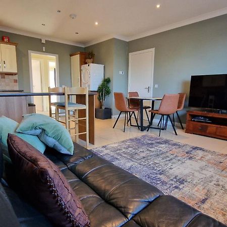Cosy Two Bedroom Apartment Galway Exterior foto